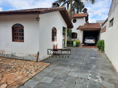 Casa em Orfãs, Ponta Grossa/PR de 240m² 3 quartos à venda por R$ 689.000,00