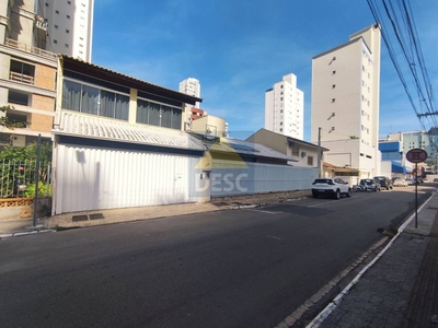 Casa em Pioneiros, Balneário Camboriú/SC de 190m² 2 quartos para locação R$ 8.000,00/mes