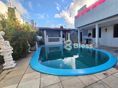 Casa em Ponta Negra, Natal/RN de 400m² 3 quartos à venda por R$ 904.000,00