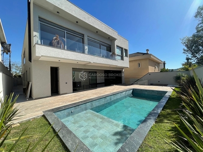 Casa em Tamboré, Santana de Parnaíba/SP de 630m² 4 quartos à venda por R$ 9.499.000,00