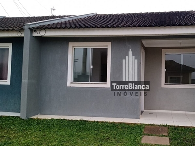 Casa em Uvaranas, Ponta Grossa/PR de 10m² 2 quartos à venda por R$ 199.000,00