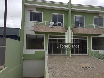 Casa em Uvaranas, Ponta Grossa/PR de 175m² 2 quartos à venda por R$ 274.000,00