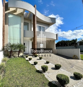 Casa em Uvaranas, Ponta Grossa/PR de 221m² 3 quartos à venda por R$ 1.249.000,00