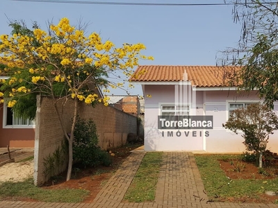 Casa em Uvaranas, Ponta Grossa/PR de 41m² 2 quartos à venda por R$ 179.000,00
