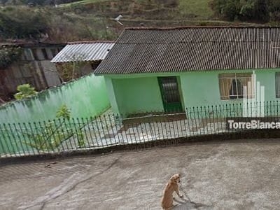 Casa em Uvaranas, Ponta Grossa/PR de 90m² 3 quartos à venda por R$ 149.000,00