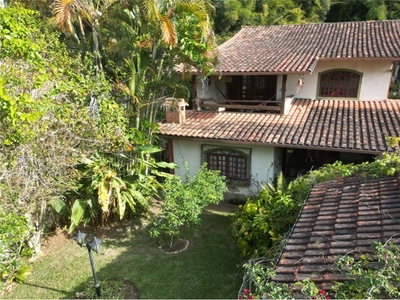 Casa em Várzea, Teresópolis/RJ de 288m² 7 quartos à venda por R$ 1.599.000,00