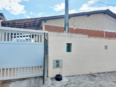 Casa em Vila Guilhermina, Praia Grande/SP de 63m² 2 quartos à venda por R$ 329.000,00