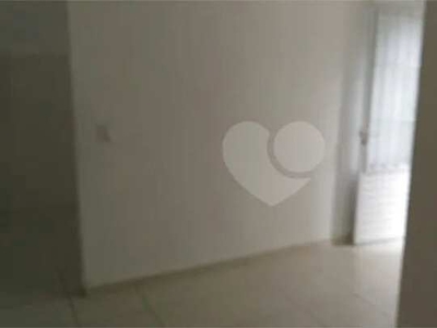 CASA (ENTRADA/VAGA COMPARTILHADA) para LOCAÇÃO 55 m² NO BAIRRO BELA VISTA - JUNDIAÍ/SP