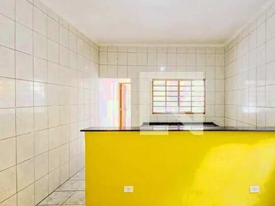 Casa para Aluguel - Parque Maria Helena, 1 Quarto, 40 m2