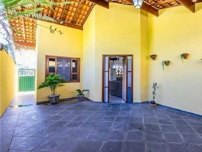 Casa para venda em Recreio Maristela de 244.62m² com 4 Quartos, 1 Suite e 2 Garagens