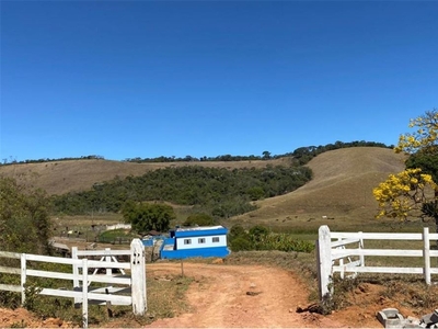 Chácara em Santos Dumont, Juiz de Fora/MG de 0m² 5 quartos à venda por R$ 568.900,00