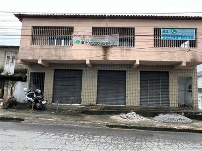 Ponto em Cavaleiro, Jaboatão dos Guararapes/PE de 110m² à venda por R$ 249.000,00