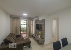 Apartamento para alugar com 3 dorms, 70m²