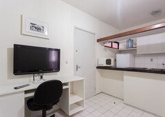 Apartamento 306, para aluguel com 36 metros quadrados com 1 quarto, mobília e WI-FI