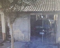 2 dormitórios, 1 banheiros, 1 vaga na garagem