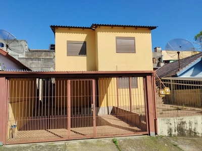 Casa com 3 Quartos e 1 banheiro para Alugar, 120 m² por R$ 1.500/Mês