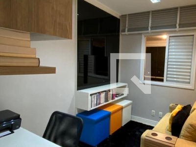 APARTAMENTO no 17º andar com 3 dormitórios e 1 garagem