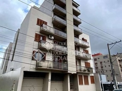 Apartamento com 1 quarto para alugar na rua osvaldo aranha, 445, pátria nova, novo hamburgo, 66 m2 por r$ 1.500