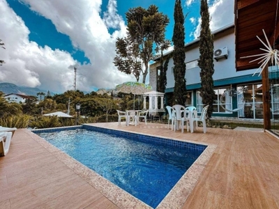 Casa com 4 dormitórios, 500 m² - venda por r$ 2.180.000,00 ou aluguel por r$ 12.248,33/mês - golfe - teresópolis/rj