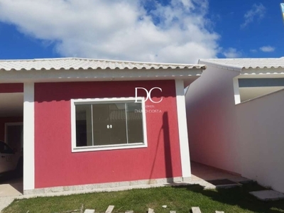 Casa em condomínio fechado com 3 quartos à venda na estrada oscar vieira da costa júnior, 04, cajueiros (itaipuaçu), maricá, 116 m2 por r$ 520.000