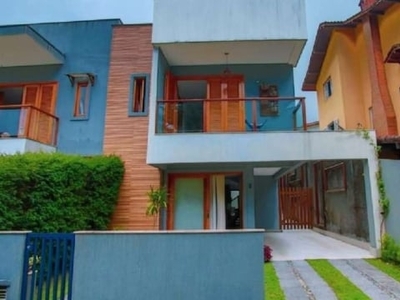 Casa em condomínio fechado com 3 quartos à venda no carlos guinle, teresópolis , 225 m2 por r$ 1.290.000
