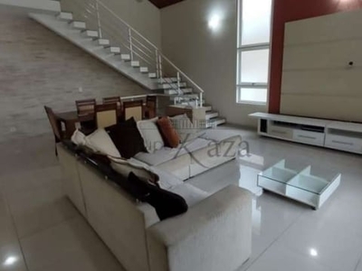 Casa em condomínio fechado com 5 quartos à venda na rua júlio cesar, vila zezé, jacareí, 280 m2 por r$ 1.350.000