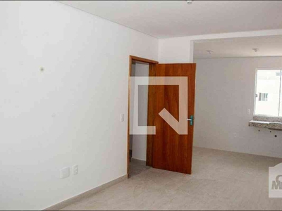 Apartamento com 2 quartos à venda no bairro Alvorada, 56m²