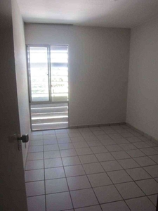 Apartamento com 2 quartos para alugar no bairro Guará II, 70m²