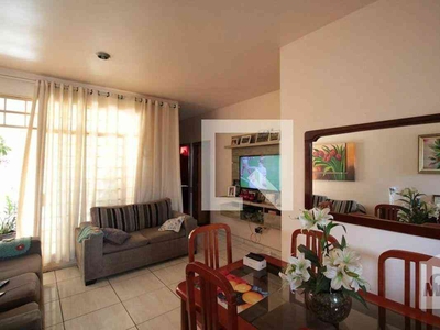 Apartamento com 3 quartos à venda no bairro Copacabana, 120m²