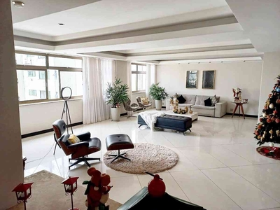 Apartamento com 4 quartos à venda no bairro Savassi, 380m²