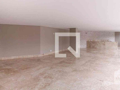 Apartamento com 4 quartos à venda no bairro Serra, 186m²