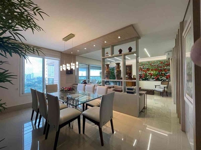 Apartamento com 4 quartos à venda no bairro Setor Marista, 233m²