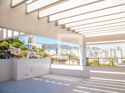 APARTAMENTO no 5º andar com 4 dormitórios e 3 garagens