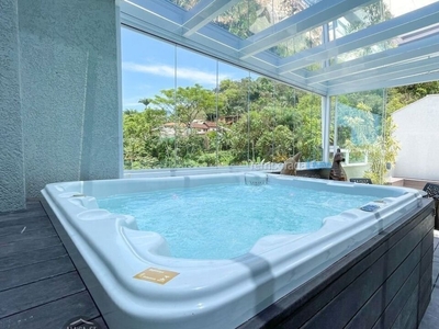 Cobertura duplex Luxo com Jacuzzi