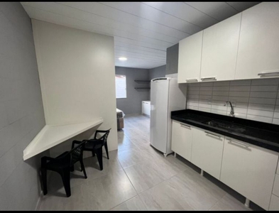 Apartamento no Bairro Água Verde em Blumenau com 1 Dormitórios e 28 m²