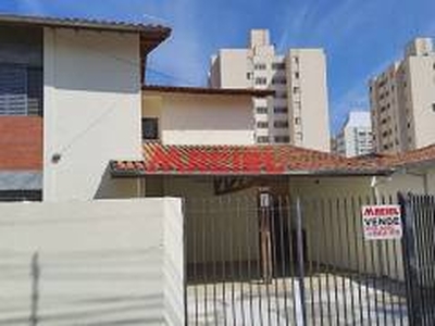 Casa com 3 Quartos à venda, 182m² - Jardim Maringá
