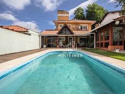 Casa com 3 Quartos à venda, 247m² - Vila Ipiranga