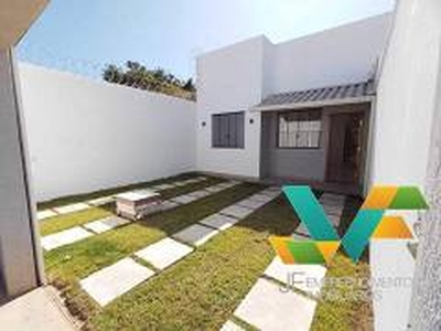 Casa com 3 Quartos à venda, 70m² - Novo Centro