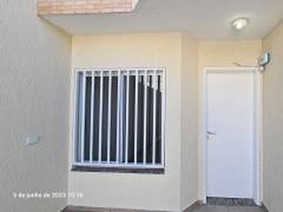 Casa com 3 Quartos para alugar, 125m² - Vila Dalila