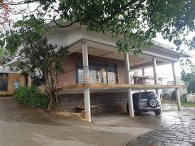 Casa com 7 Quartos para venda ou aluguel, 980m² - Centro