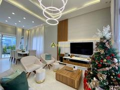 Casa de Condomínio com 3 Quartos à venda, 183m² - Condominio Dubai Resort