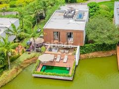 Casa de Condomínio com 4 Quartos à venda, 800m² - Condominio Fazenda Boa Vista