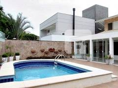 Casa de Condomínio com 4 Quartos para alugar, 248m² - Saco Grande