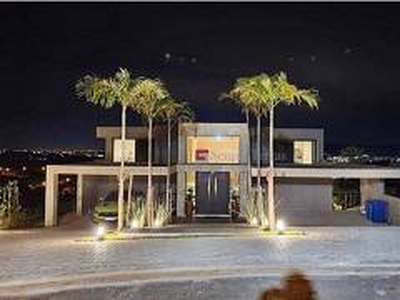 Casa de Condomínio com 5 Quartos à venda, 700m² - Serra Azul