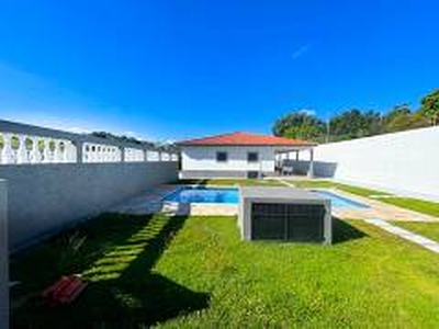 Fazenda / Sítio / Chácara com 3 Quartos à venda, 1100m² - Centro