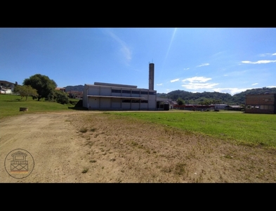 Galpão no Bairro Velha Central em Blumenau com 2075 m²