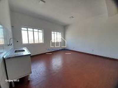 Kitnet com 1 Quarto para alugar, 37m² - Centro