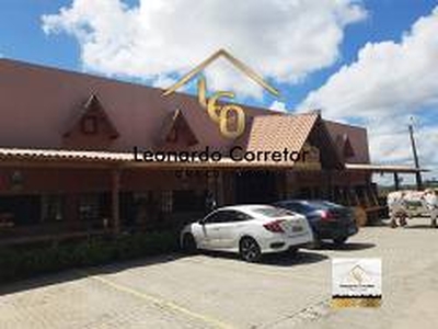 Loja / Salão / Ponto Comercial com 3 Quartos à venda, 900m² - Centro