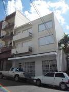 Loja / Salão / Ponto Comercial para alugar, 220m² - Centro