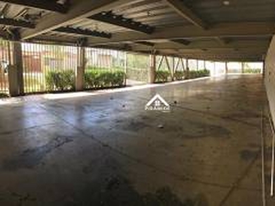 Loja / Salão / Ponto Comercial para alugar, 452m² - Serrano